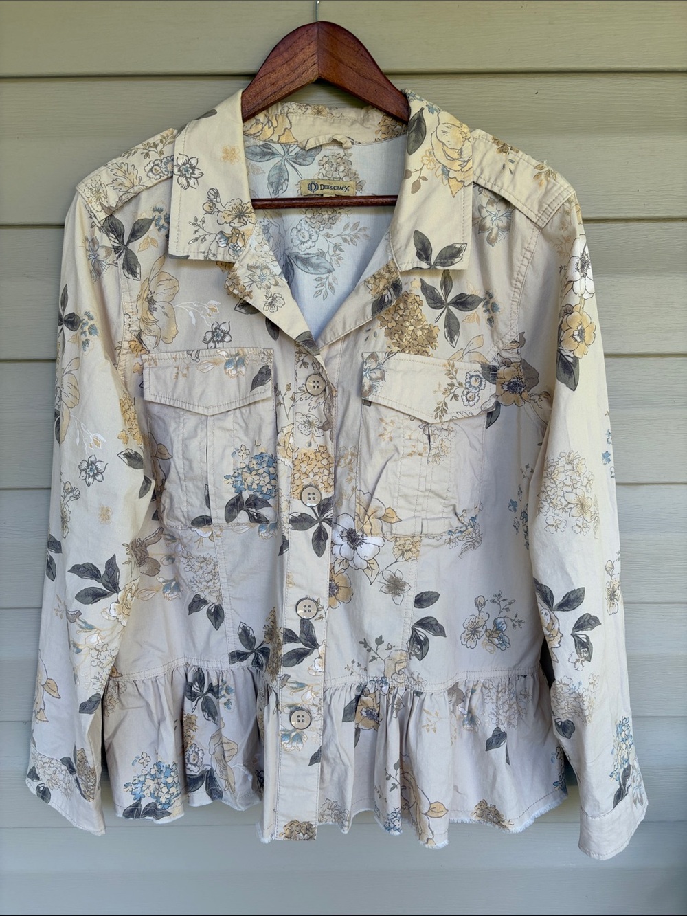 Democracy Floral Peplum Top/Lightweight Shacket Large
